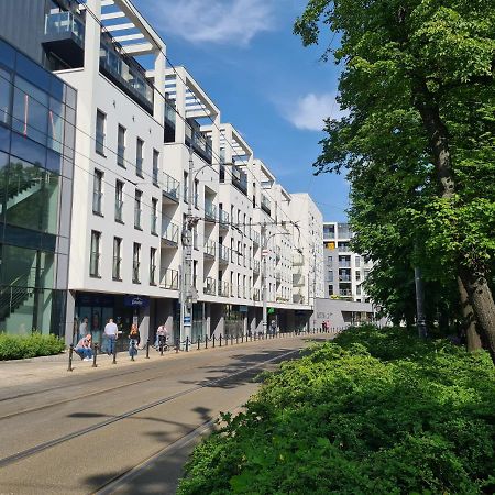 Mostowa 23 Hugo Apartment, Self Check-In 24H, Free Parking, Air-Conditioning Poznań Eksteriør billede