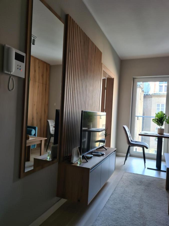 Mostowa 23 Hugo Apartment, Self Check-In 24H, Free Parking, Air-Conditioning Poznań Eksteriør billede