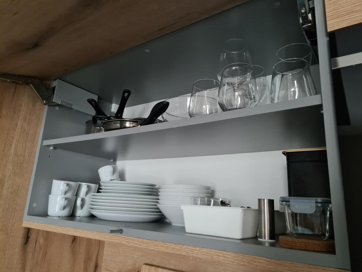 Mostowa 23 Hugo Apartment, Self Check-In 24H, Free Parking, Air-Conditioning Poznań Eksteriør billede