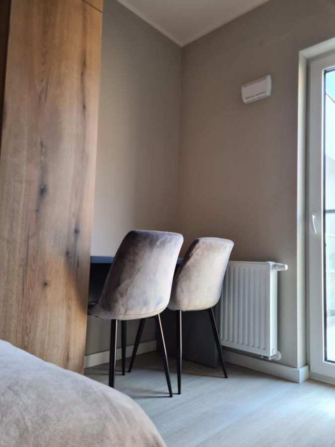 Mostowa 23 Hugo Apartment, Self Check-In 24H, Free Parking, Air-Conditioning Poznań Eksteriør billede